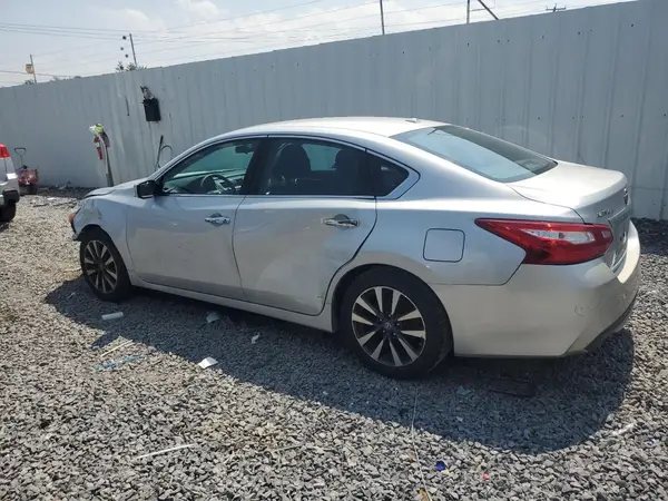 1N4AL3AP6HC281634 2017 NISSAN ALTIMA - Image 2