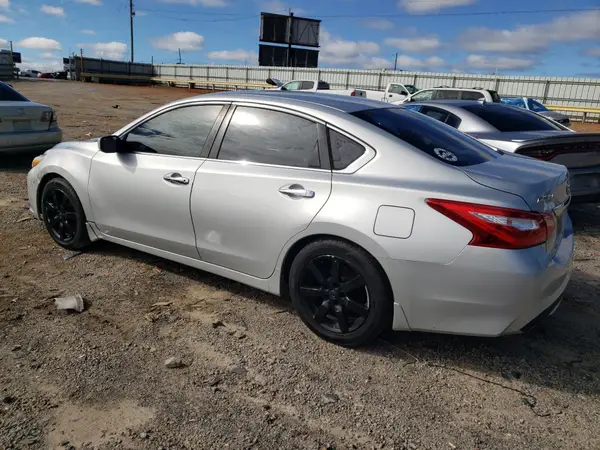 1N4AL3AP6HC284372 2017 NISSAN ALTIMA - Image 2
