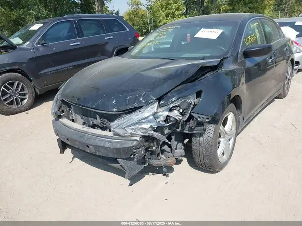 1N4AL3AP6HC286655 2017 NISSAN ALTIMA - Image 2