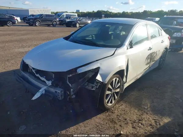 1N4AL3AP6HC288177 2017 NISSAN ALTIMA - Image 2