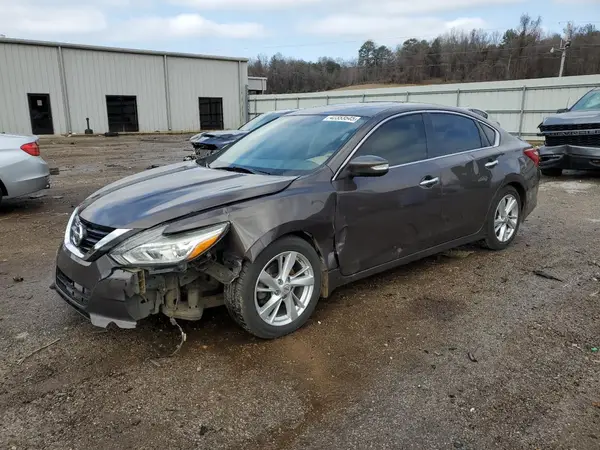 1N4AL3AP6HC288924 2017 NISSAN ALTIMA - Image 1