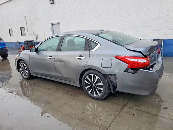 1N4AL3AP6HC294545 2017 NISSAN ALTIMA - Image 2