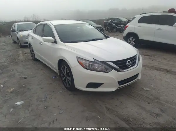 1N4AL3AP6HC472048 2017 NISSAN ALTIMA - Image 1