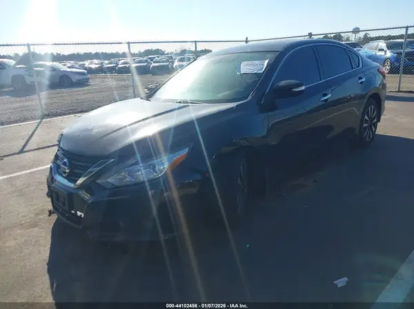 1N4AL3AP6HC472115 2017 NISSAN ALTIMA - Image 2