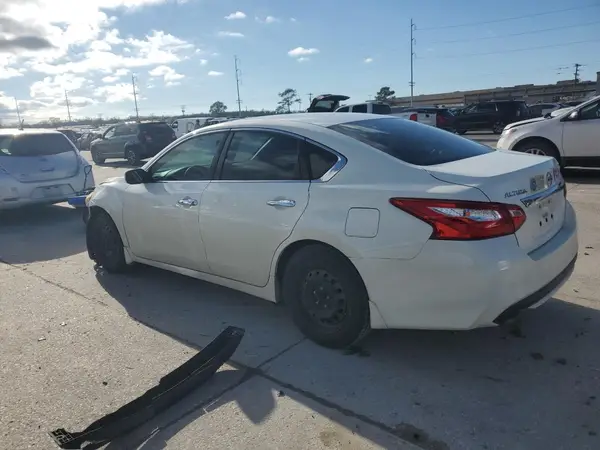 1N4AL3AP6HC479016 2017 NISSAN ALTIMA - Image 2