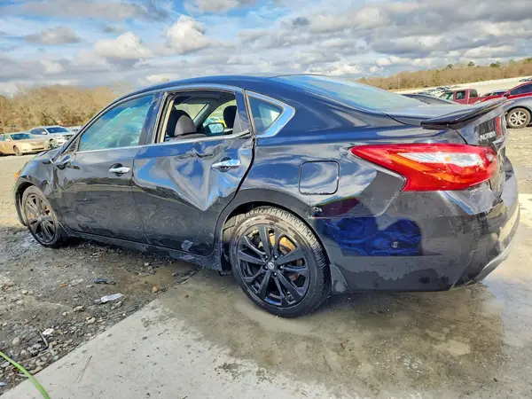 1N4AL3AP6HC482515 2017 NISSAN ALTIMA - Image 2