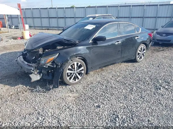 1N4AL3AP6HC483132 2017 NISSAN ALTIMA - Image 2
