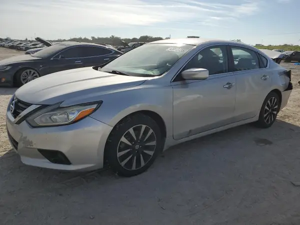 1N4AL3AP6HC483745 2017 NISSAN ALTIMA - Image 1