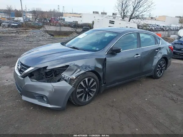 1N4AL3AP6HC487245 2017 NISSAN ALTIMA - Image 2