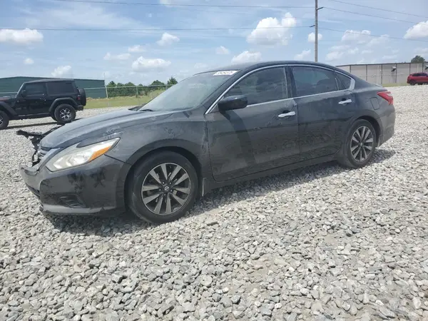 1N4AL3AP6HC490176 2017 NISSAN ALTIMA - Image 1