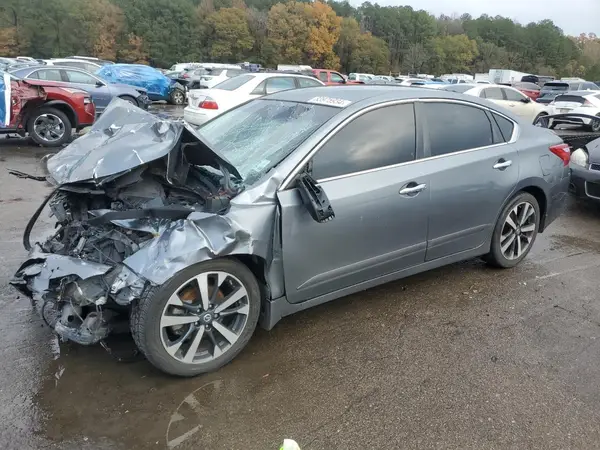 1N4AL3AP6HC492543 2017 NISSAN ALTIMA - Image 1