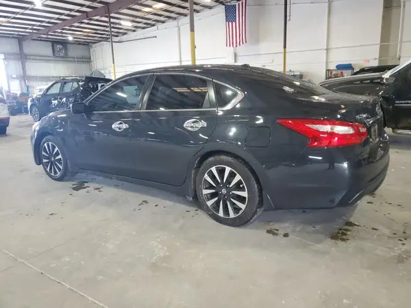 1N4AL3AP6HC493143 2017 NISSAN ALTIMA - Image 2