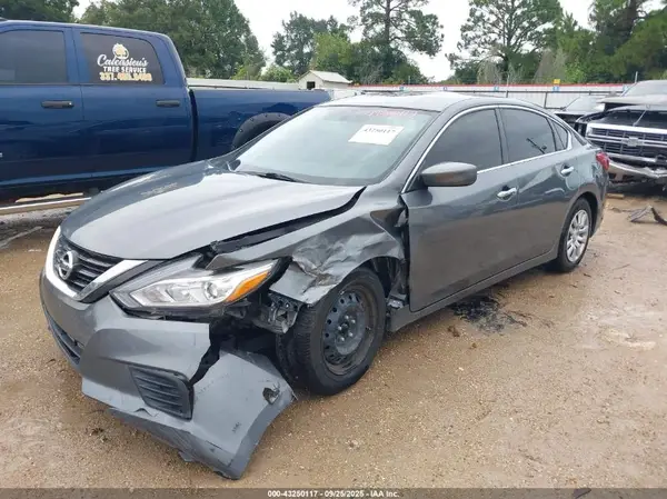 1N4AL3AP6HC493899 2017 NISSAN ALTIMA - Image 2