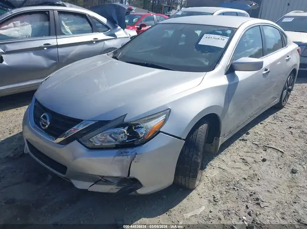 1N4AL3AP6HC494230 2017 NISSAN ALTIMA - Image 2