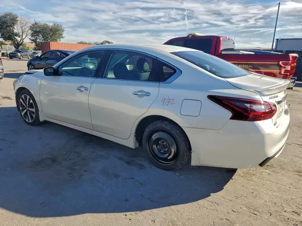 1N4AL3AP6HC495166 2017 NISSAN ALTIMA - Image 2