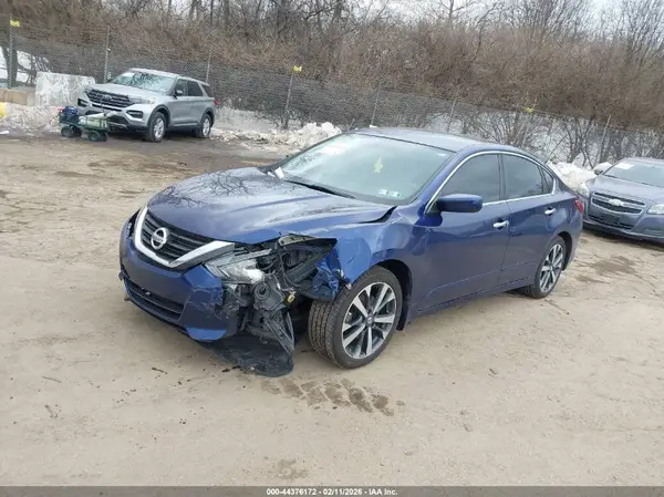 1N4AL3AP6HC495426 2017 NISSAN ALTIMA - Image 2