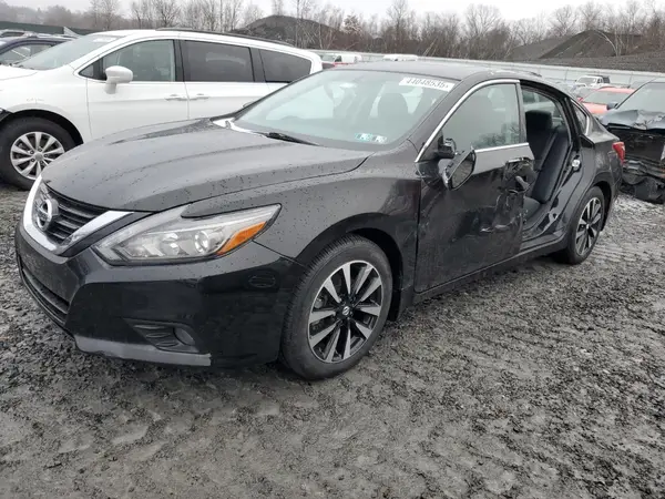 1N4AL3AP6HC495698 2017 NISSAN ALTIMA - Image 1