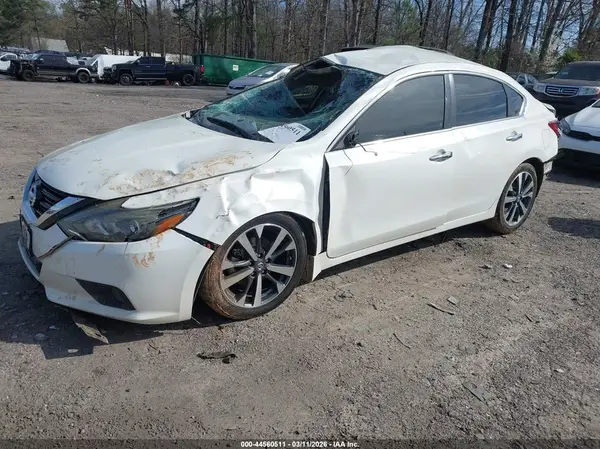 1N4AL3AP6HC498200 2017 NISSAN ALTIMA - Image 2