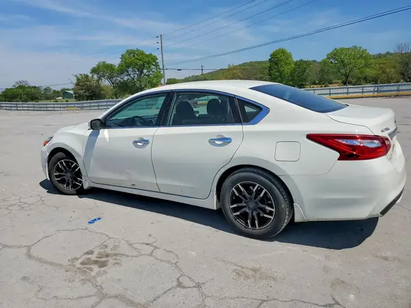 1N4AL3AP6HC498262 2017 NISSAN ALTIMA - Image 2