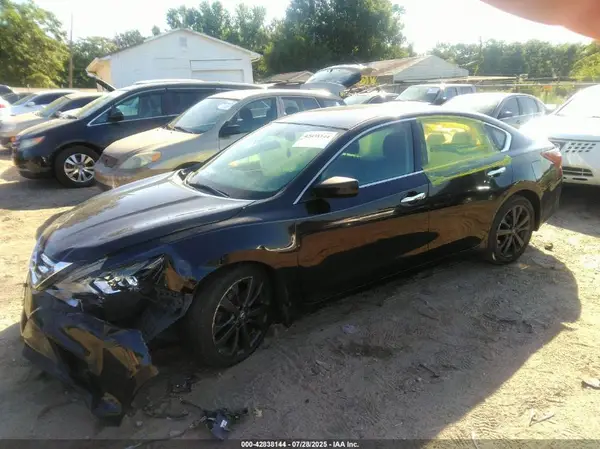 1N4AL3AP6HC498827 2017 NISSAN ALTIMA - Image 2