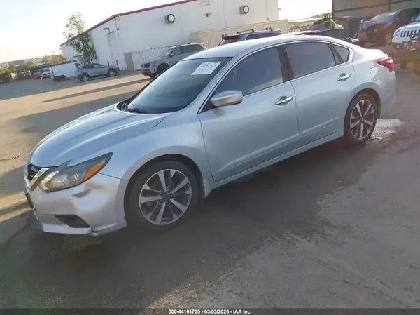 1N4AL3AP6HN303538 2017 NISSAN ALTIMA - Image 2
