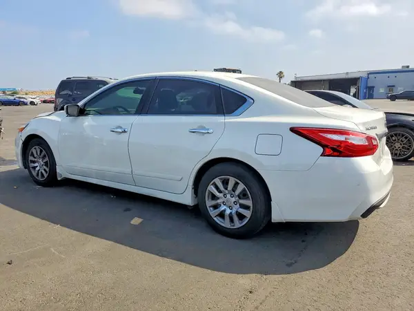 1N4AL3AP6HN309937 2017 NISSAN ALTIMA - Image 2
