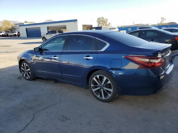 1N4AL3AP6HN310425 2017 NISSAN ALTIMA - Image 2