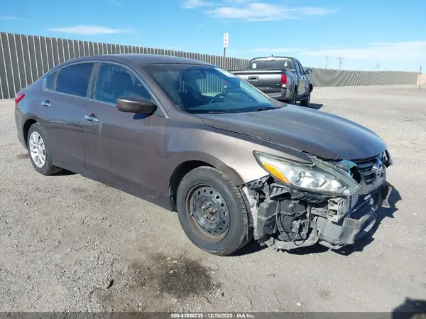 1N4AL3AP6HN317388 2017 NISSAN ALTIMA - Image 1
