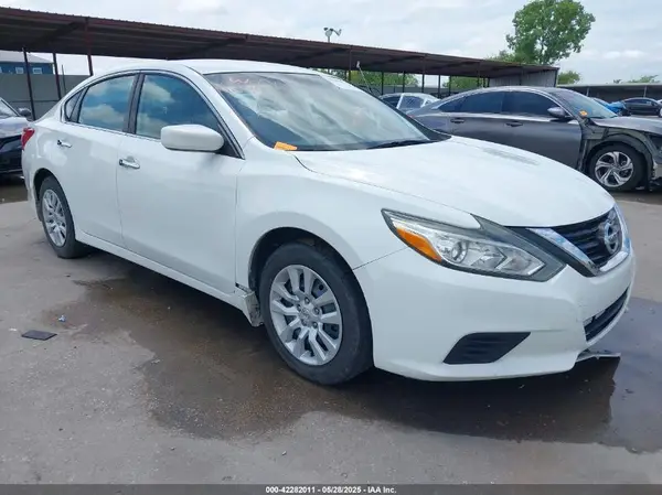 1N4AL3AP6HN319884 2017 NISSAN ALTIMA - Image 1