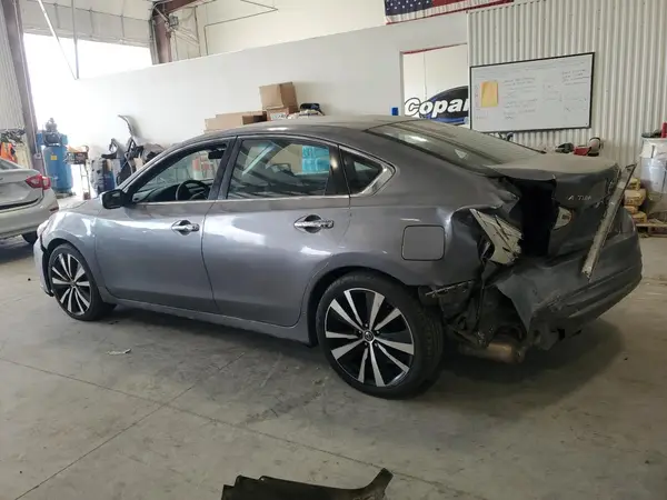 1N4AL3AP6HN320632 2017 NISSAN ALTIMA - Image 2