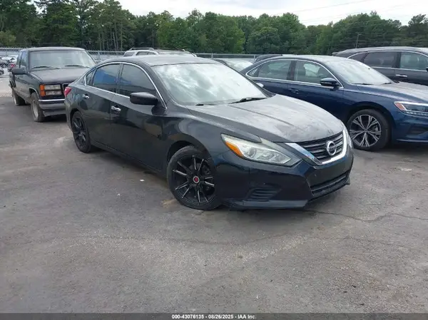 1N4AL3AP6HN320775 2017 NISSAN ALTIMA - Image 1