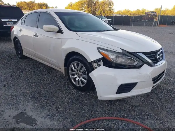 1N4AL3AP6HN325197 2017 NISSAN ALTIMA - Image 1
