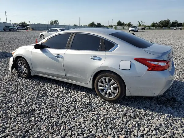 1N4AL3AP6HN325667 2017 NISSAN ALTIMA - Image 2