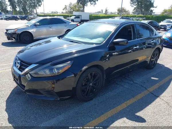 1N4AL3AP6HN346485 2017 NISSAN ALTIMA - Image 2