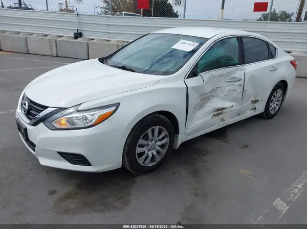 1N4AL3AP6HN347460 2017 NISSAN ALTIMA - Image 2