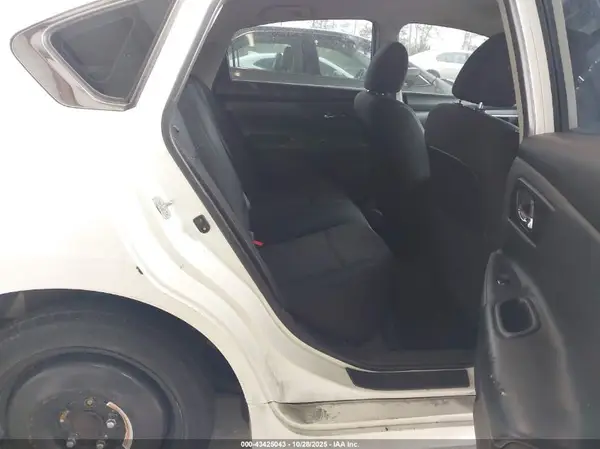 1N4AL3AP6HN347894 2017 NISSAN ALTIMA - Image 8