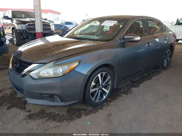 1N4AL3AP6HN351279 2017 NISSAN ALTIMA - Image 2