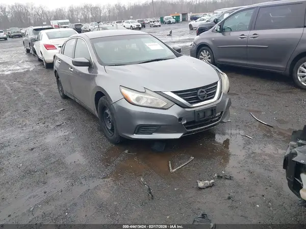 1N4AL3AP6HN353100 2017 NISSAN ALTIMA - Image 1