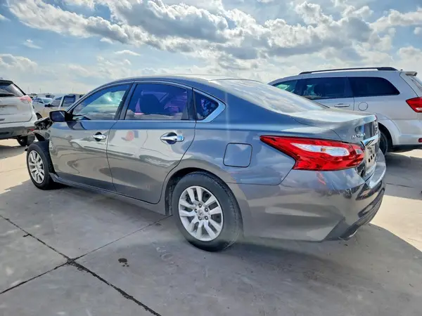 1N4AL3AP6HN353193 2017 NISSAN ALTIMA - Image 2