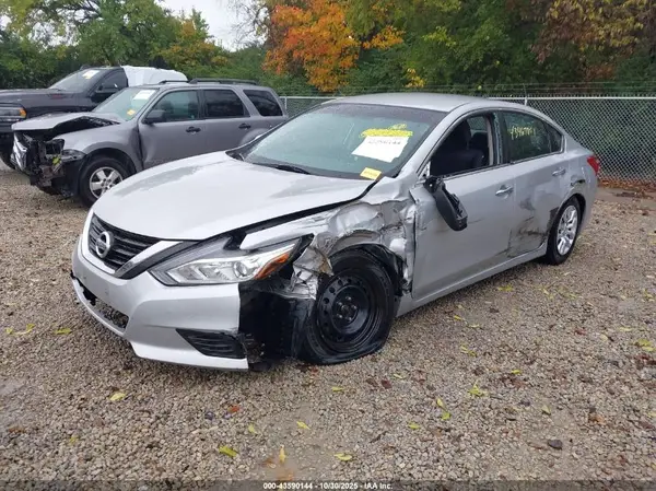 1N4AL3AP6HN354585 2017 NISSAN ALTIMA - Image 2