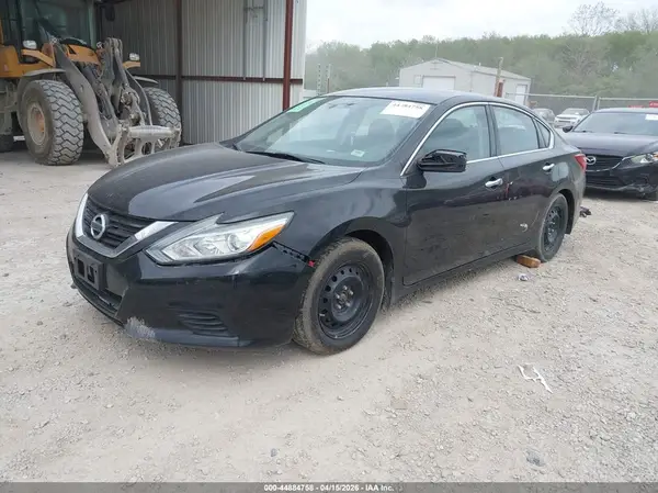 1N4AL3AP6HN358409 2017 NISSAN ALTIMA - Image 2