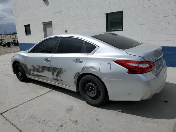 1N4AL3AP6HN360600 2017 NISSAN ALTIMA - Image 2