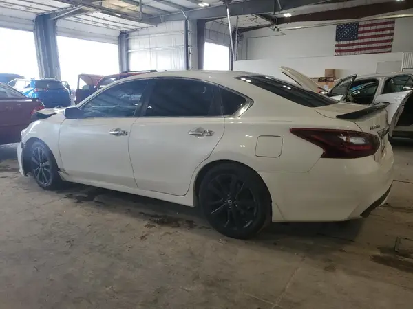 1N4AL3AP6HN361097 2017 NISSAN ALTIMA - Image 2