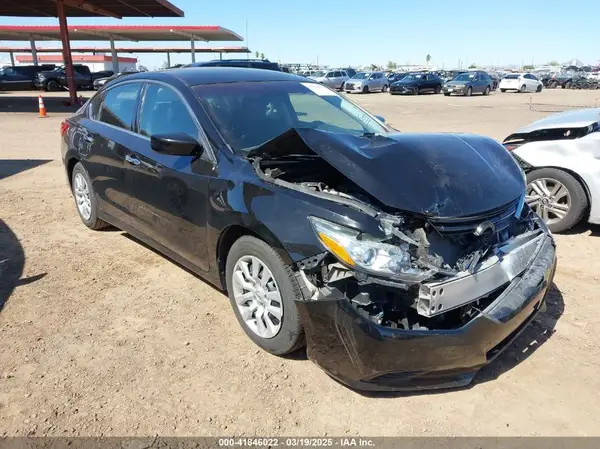 1N4AL3AP6HN365392 2017 NISSAN ALTIMA - Image 1