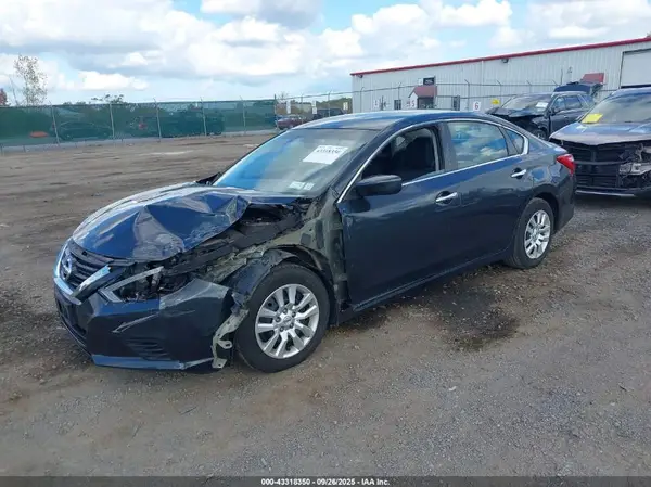 1N4AL3AP6HN366073 2017 NISSAN ALTIMA - Image 2