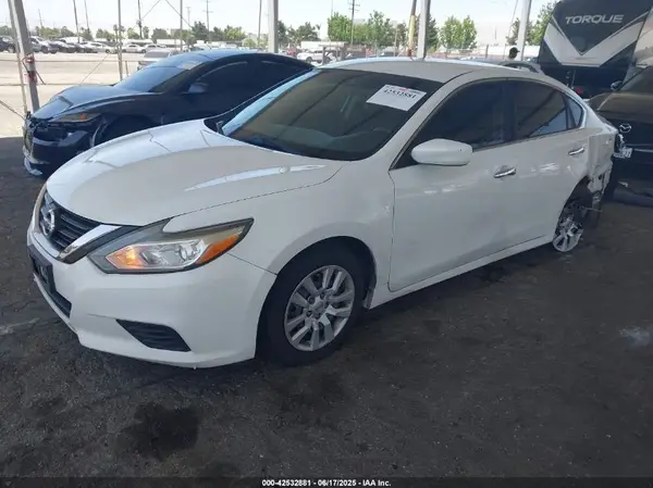 1N4AL3AP6HN366834 2017 NISSAN ALTIMA - Image 2
