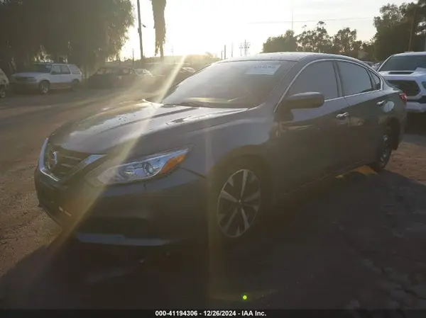 1N4AL3AP6JC100909 2018 NISSAN ALTIMA - Image 2