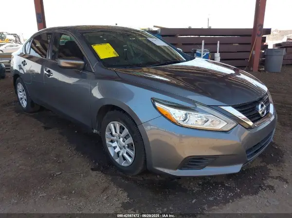 1N4AL3AP6JC102787 2018 NISSAN ALTIMA - Image 1