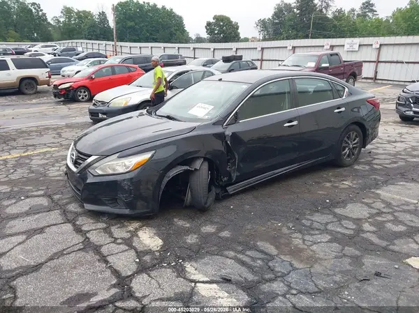 1N4AL3AP6JC103292 2018 NISSAN ALTIMA - Image 2