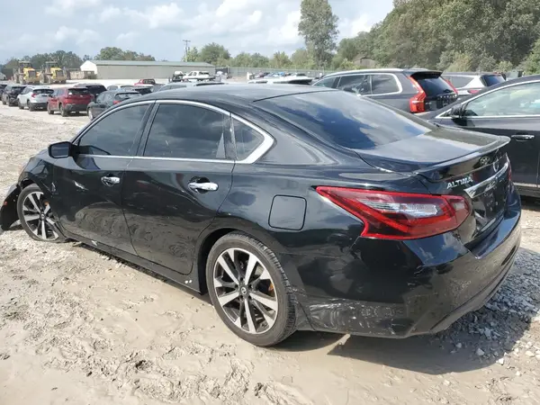 1N4AL3AP6JC112171 2018 NISSAN ALTIMA - Image 2